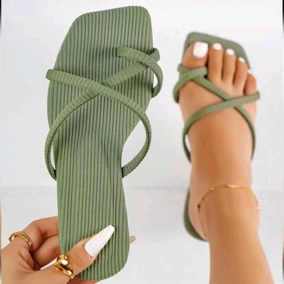 Fashionable Outdoors Thong Sandals for Women, Criss Cross Plain Polyester - Picture 1 of 9